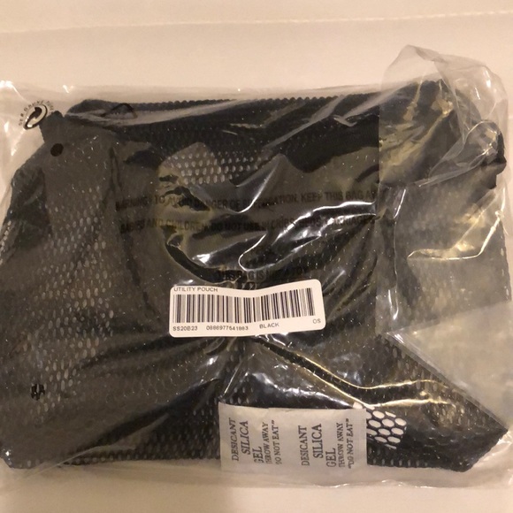 Supreme Utility Pouch (SS20) Black - Picture 3 of 3